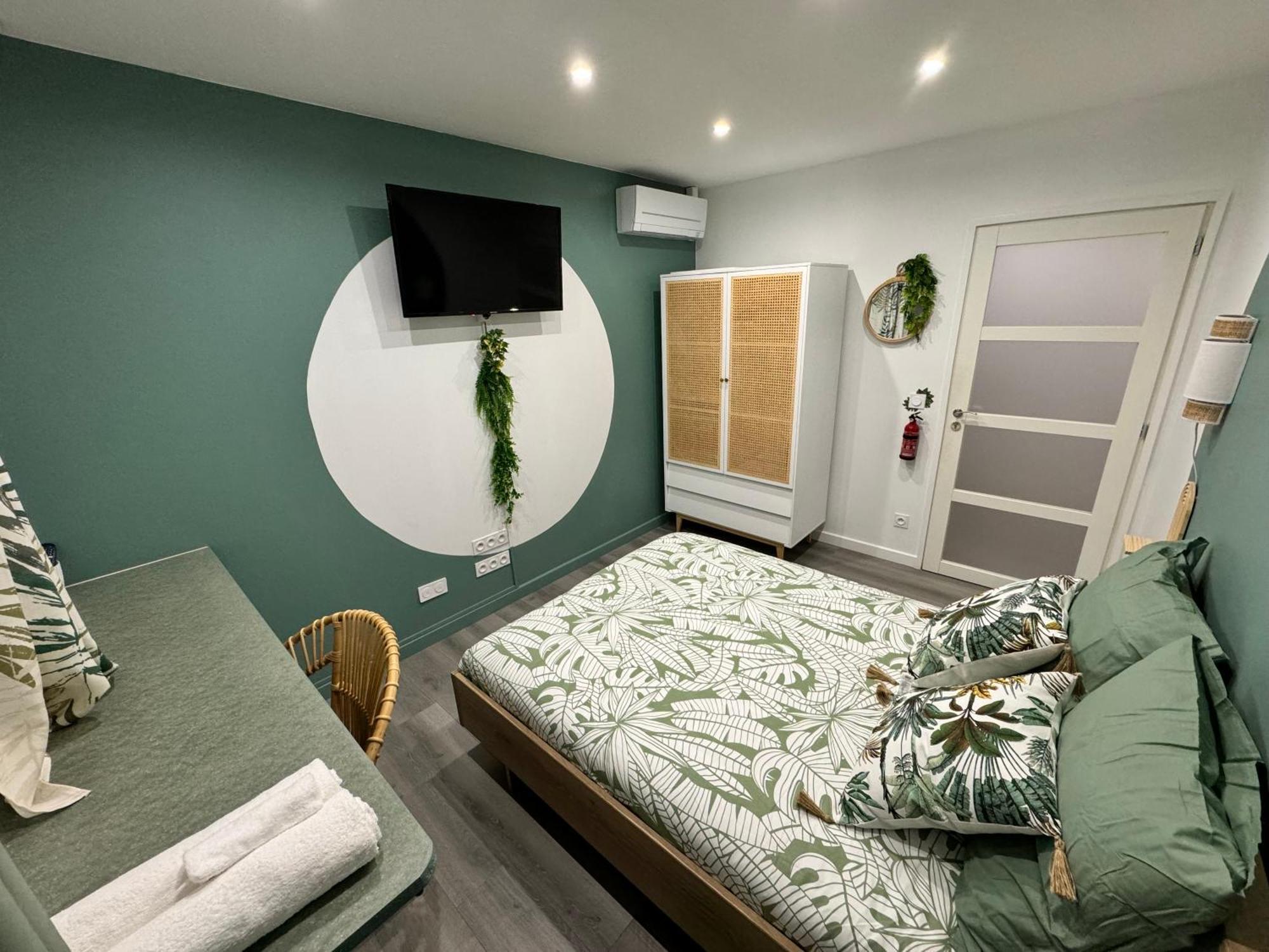 Worldroom Chambre Privee Avec Espace Commun Perpignan Exteriör bild