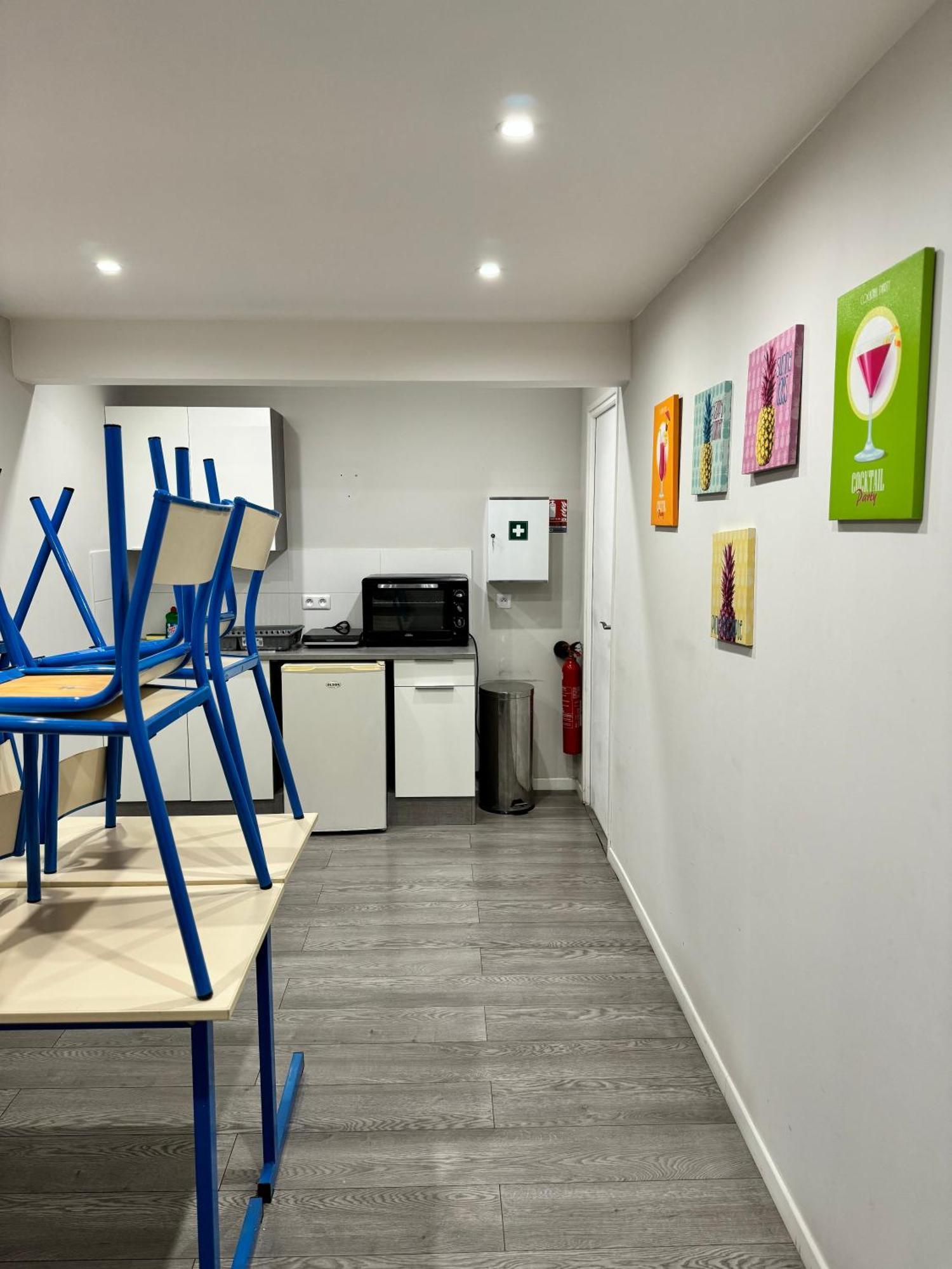 Worldroom Chambre Privee Avec Espace Commun Perpignan Rum bild