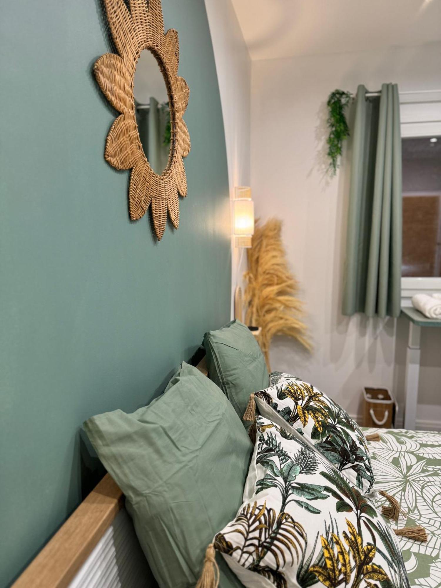 Worldroom Chambre Privee Avec Espace Commun Perpignan Exteriör bild