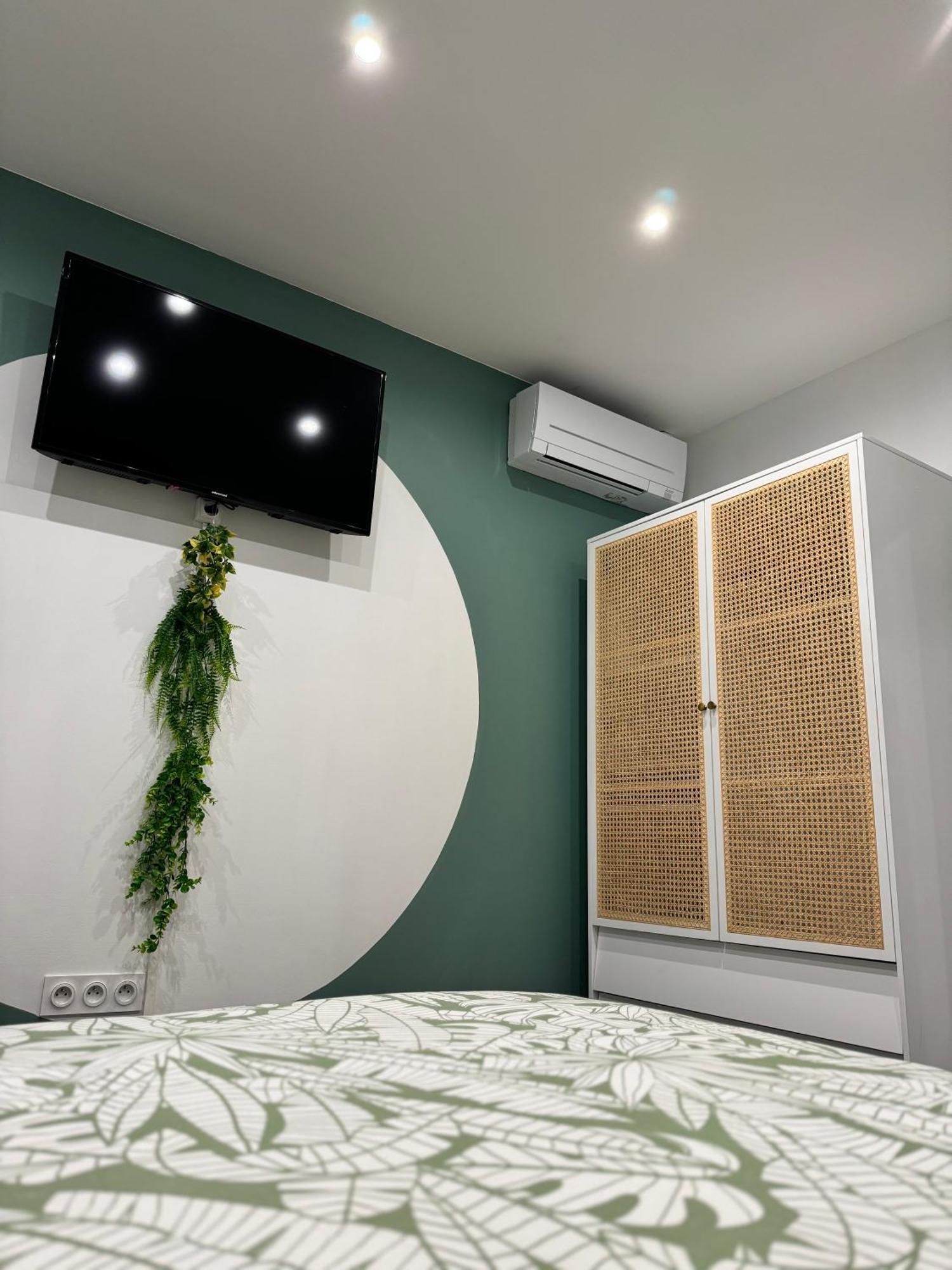 Worldroom Chambre Privee Avec Espace Commun Perpignan Exteriör bild