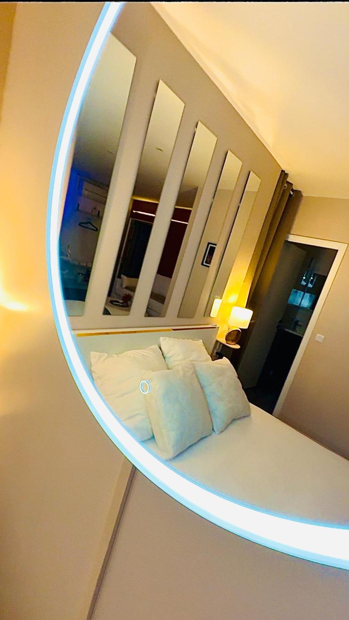 Worldroom Chambre Privee Avec Espace Commun Perpignan Exteriör bild